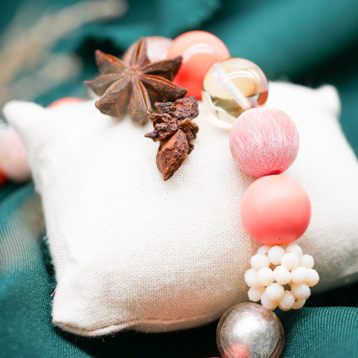 Perlenkette Peach Bloom