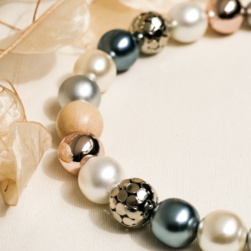 Perlenkette Icy Rose