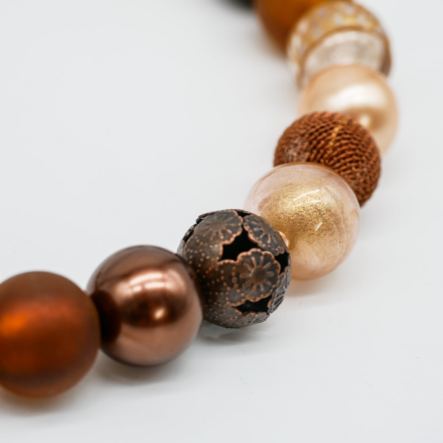 Perlenkette Caramel Creme