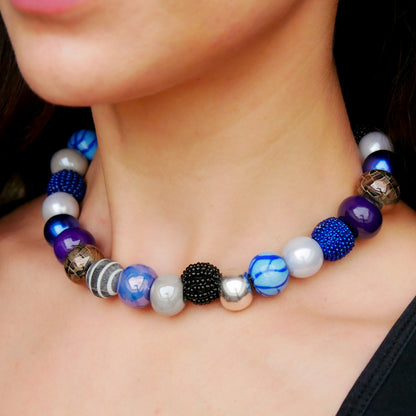 Perlenkette Blue Cliff