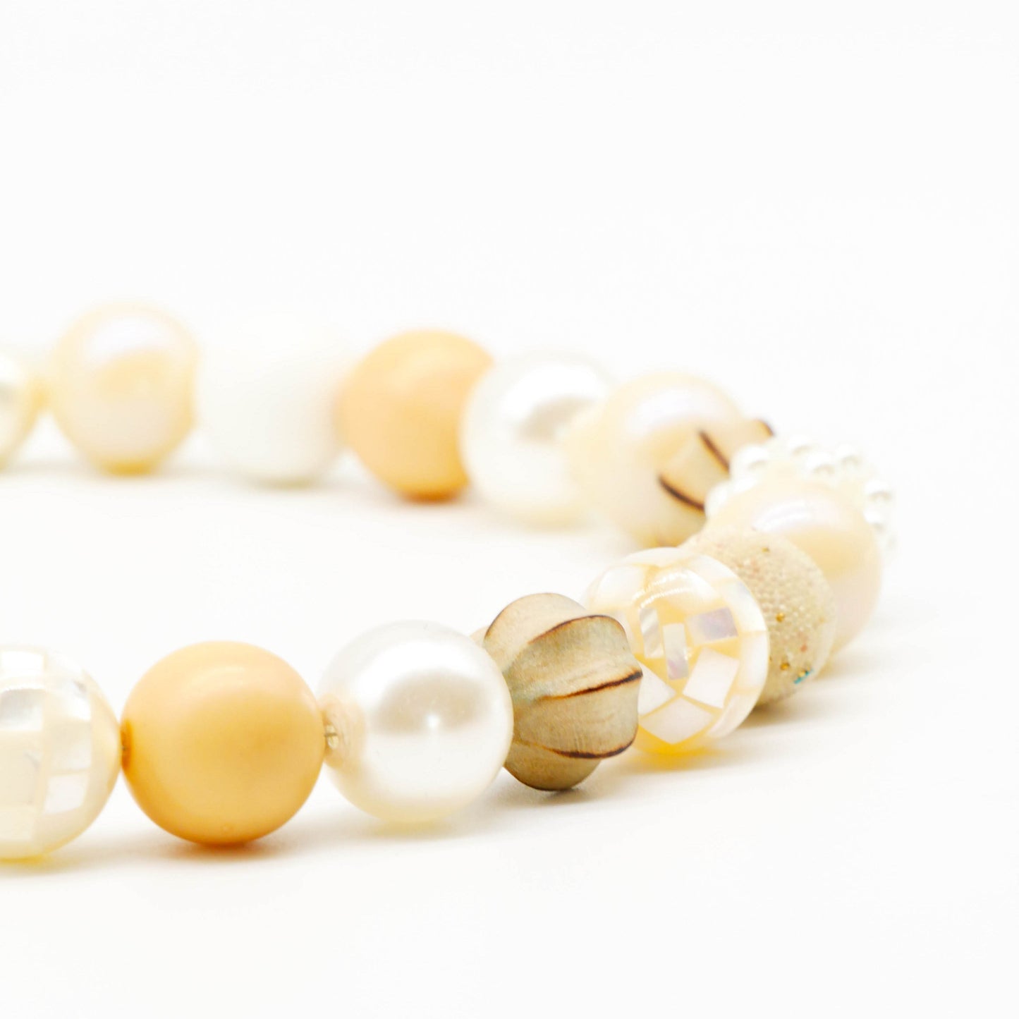 Perlenkette Off-White Dream