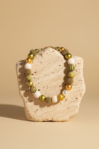 Perlenkette Light Golden Nature