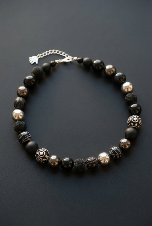Perlenkette Black Night
