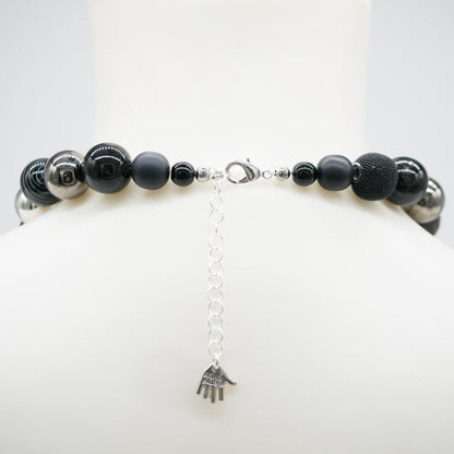 Perlenkette Black Night