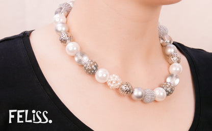 Perlenkette Silky Silver