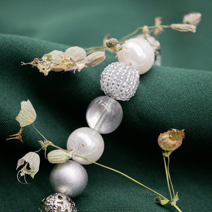 Perlenkette Silky Silver