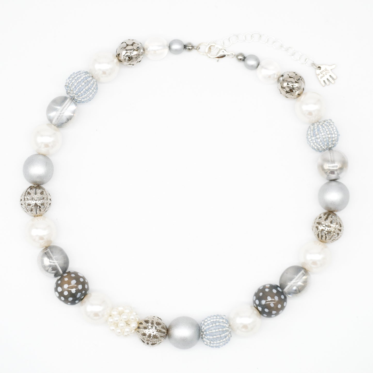 Perlenkette Silky Silver