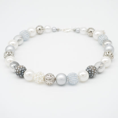 Perlenkette Silky Silver