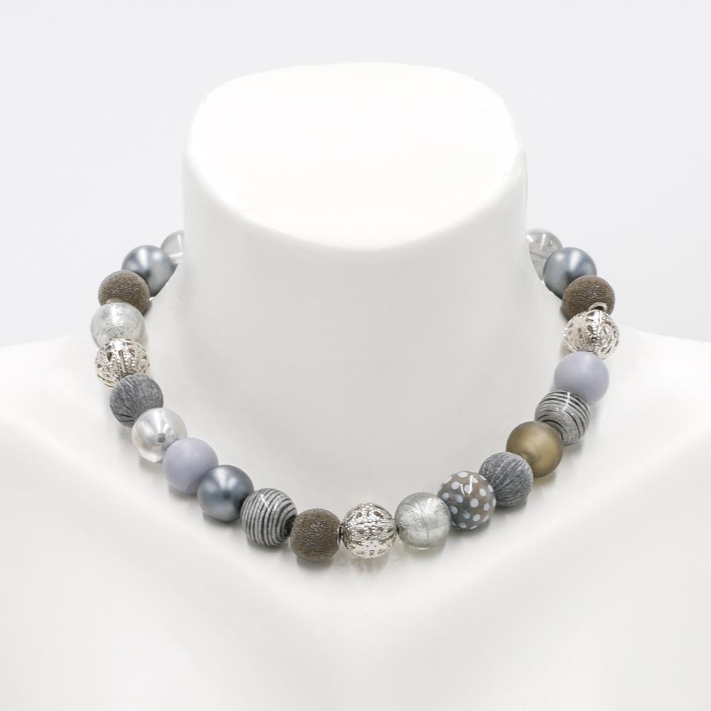 Perlenkette Silver Grey