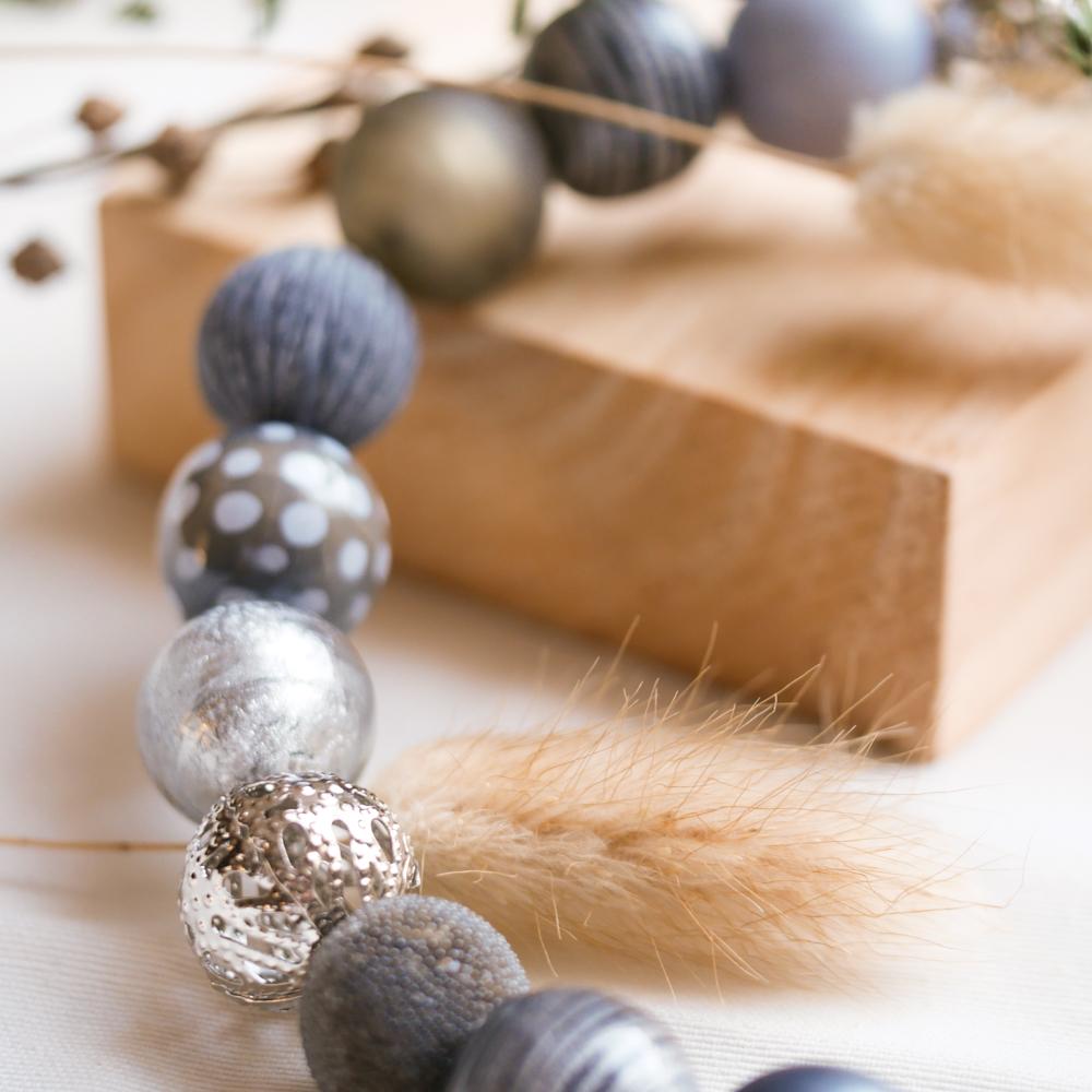 Perlenkette Silver Grey